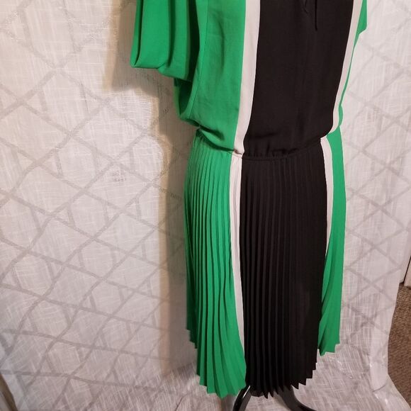 BCBGMaxazria Dress Womrns Small Green Black Chiffon Color Block - Picture 7 of 10
